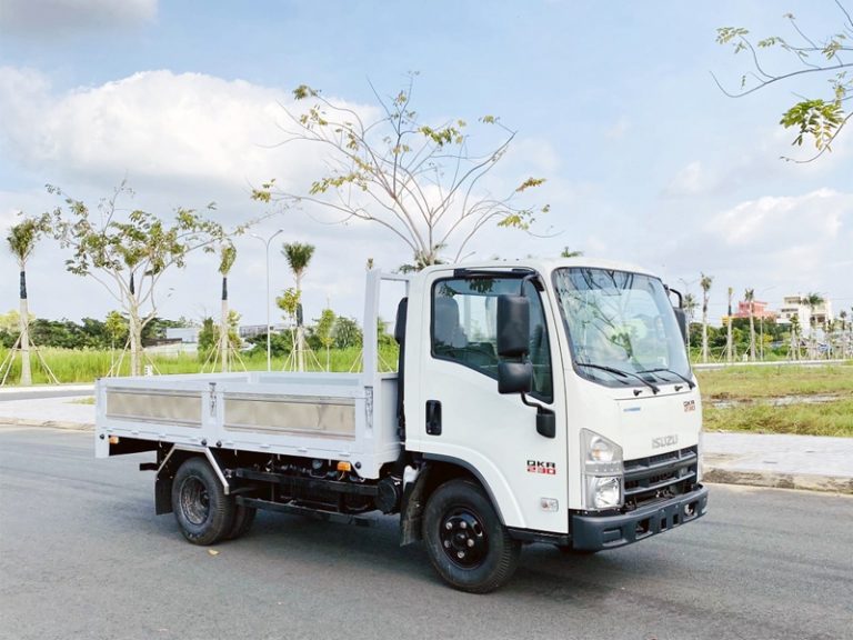 Giới thiệu xe tải Isuzu QKR 230 chi tiết, mới nhất năm 2024
